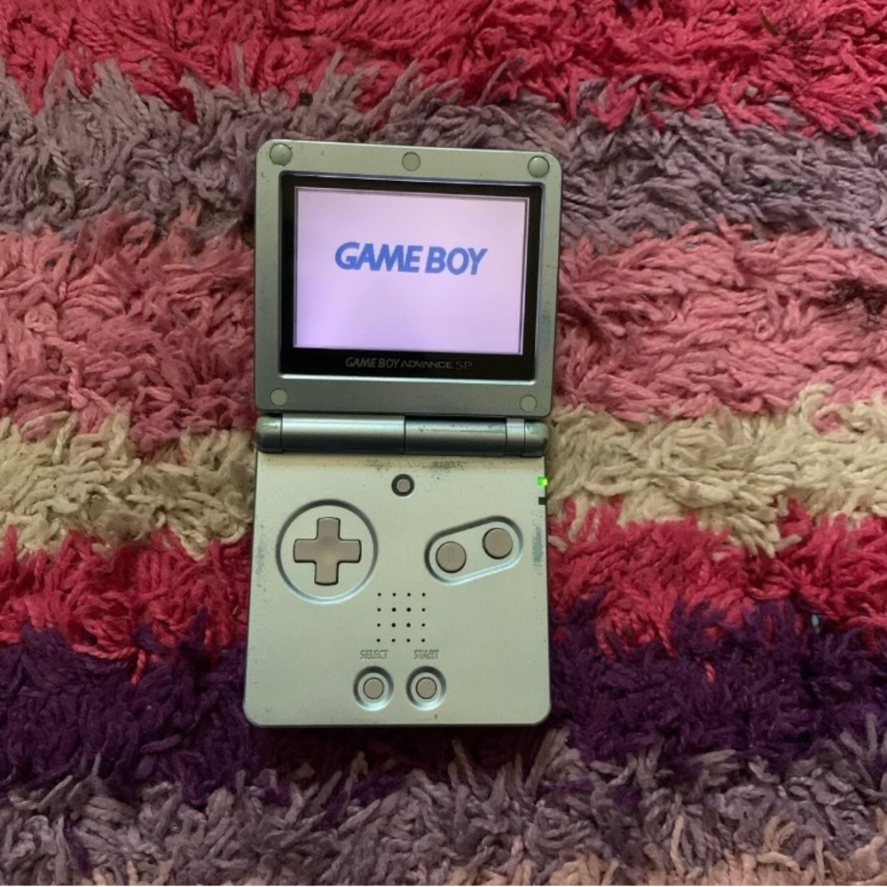 Baby blue gameboy advanced